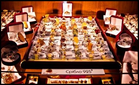 Спрос на золотые украшения в Симферополе падает с каждым годом - делятся с газетой Вести крымские ювелиры