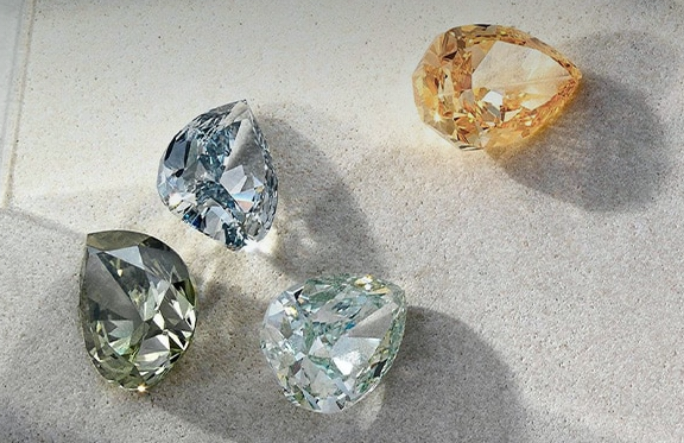 Потребитель не хочет лабораторные бриллианты