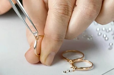 Почему так важно беречь свои драгоценности? Как часто проверять украшения на исправность? - Инспекция украшений 